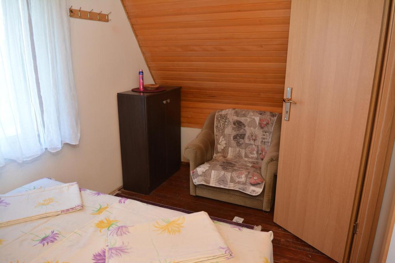 Вилла Vikend Kuca Stefana Sljivovica  Экстерьер фото